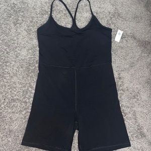 Old Navy Active Racerback Bodysuit -- 6-inch inseam, Size L